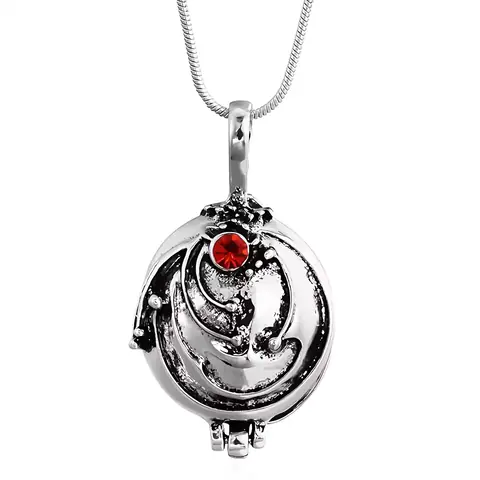 Náhrdelník s řetízkem s medailonem The Vampire Diaries – Elena Gilbert Necklace