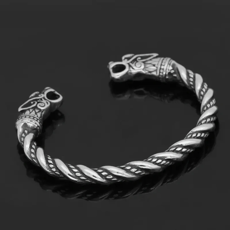 Accesoriu bărbați – Brățară vikingă Brățară masculină în stil viking, simbol de putere și onoare