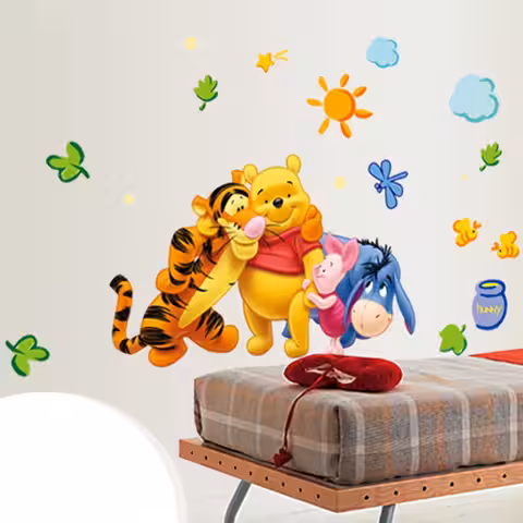 Dekoratívna nálepka s Winnie a jeho priateľom Piglet