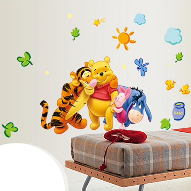 Декоративен стикер с Winnie и приятелят му Piglet