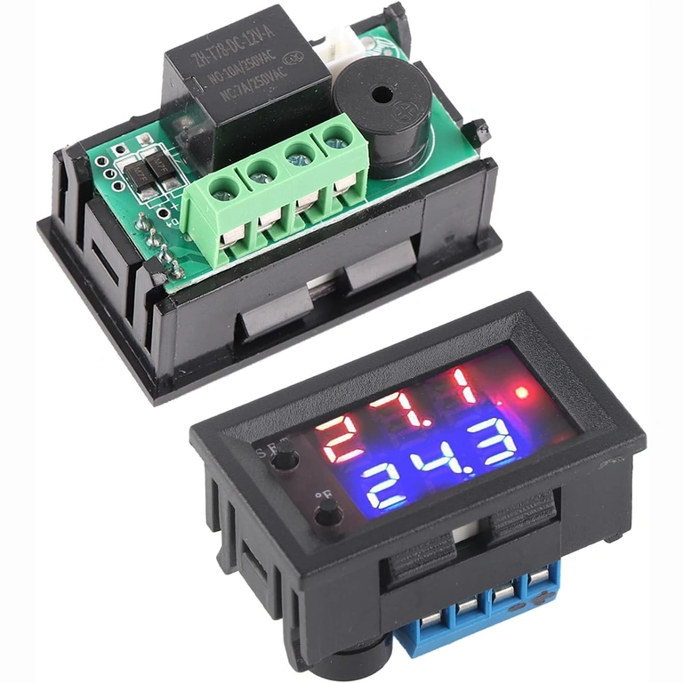 Fața și spatele termostatului digital cu afișaj și borne