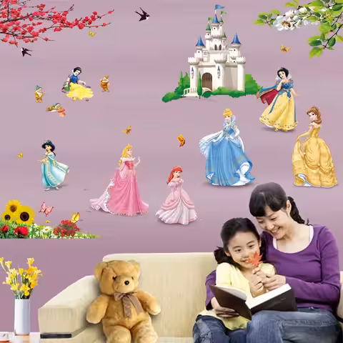 Färgglad väggdesign med prinsessor för flickor