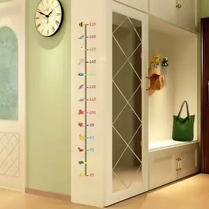 Autocolant decorativ cu metru pentru măsurarea înălțimii copiilor