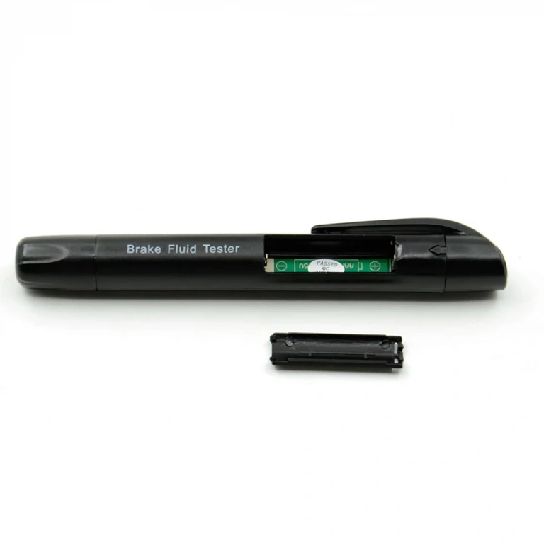 Verificator profesional al calității lichidului de frână DOT4