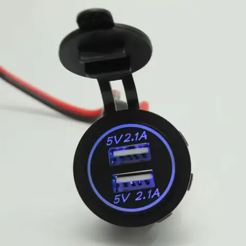 Zásuvka autozapalovače s USB dvojitou zástrčkou 12V 24V panelová nabíječka 2x 2,1A