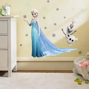 Sticker decorativ cu Elsa din Frozen – ideal pentru perete în camera fetelor