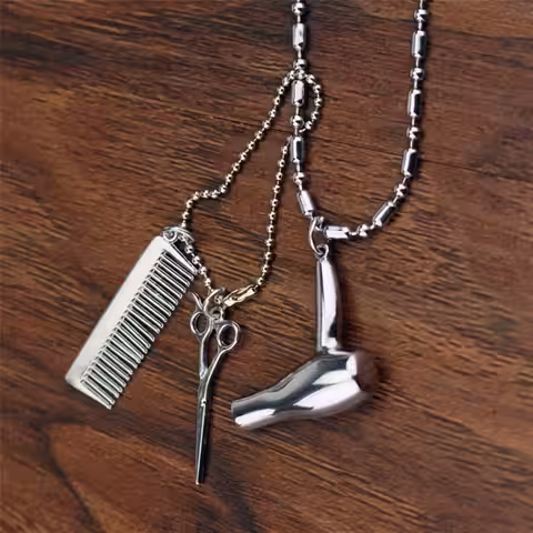 Metallhalsband med hänge för frisörer och stylister