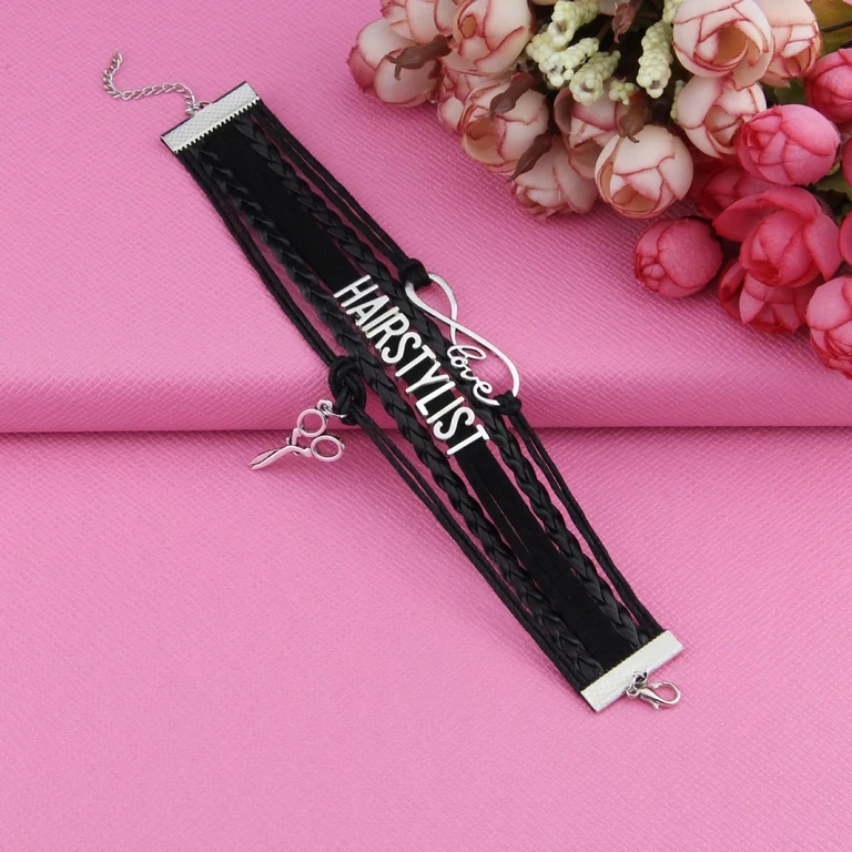 Accesoriu bărbătesc împletit, perfect pentru hairstyliști și frizeri