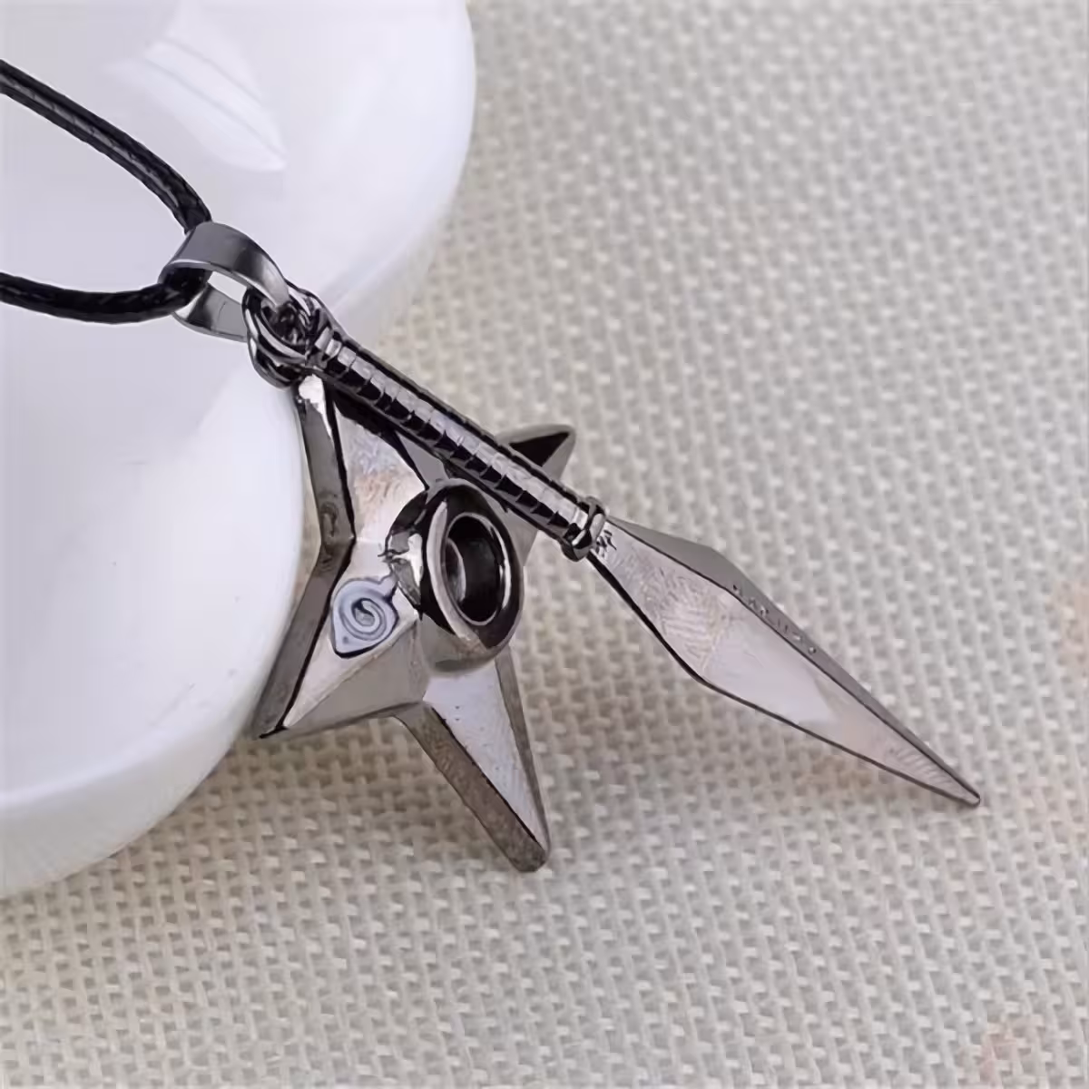 Accesoriu cosplay Naruto: Shuriken Accesoriu cosplay Naruto Uzumaki Shuriken metalic