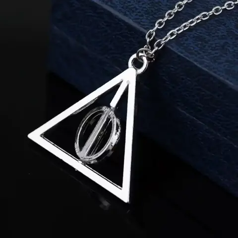 Přívěsek Řetízkový medailon HARRY POTTER Trojúhelník relikvií smrti NOVÉ STŘÍBRNÉ