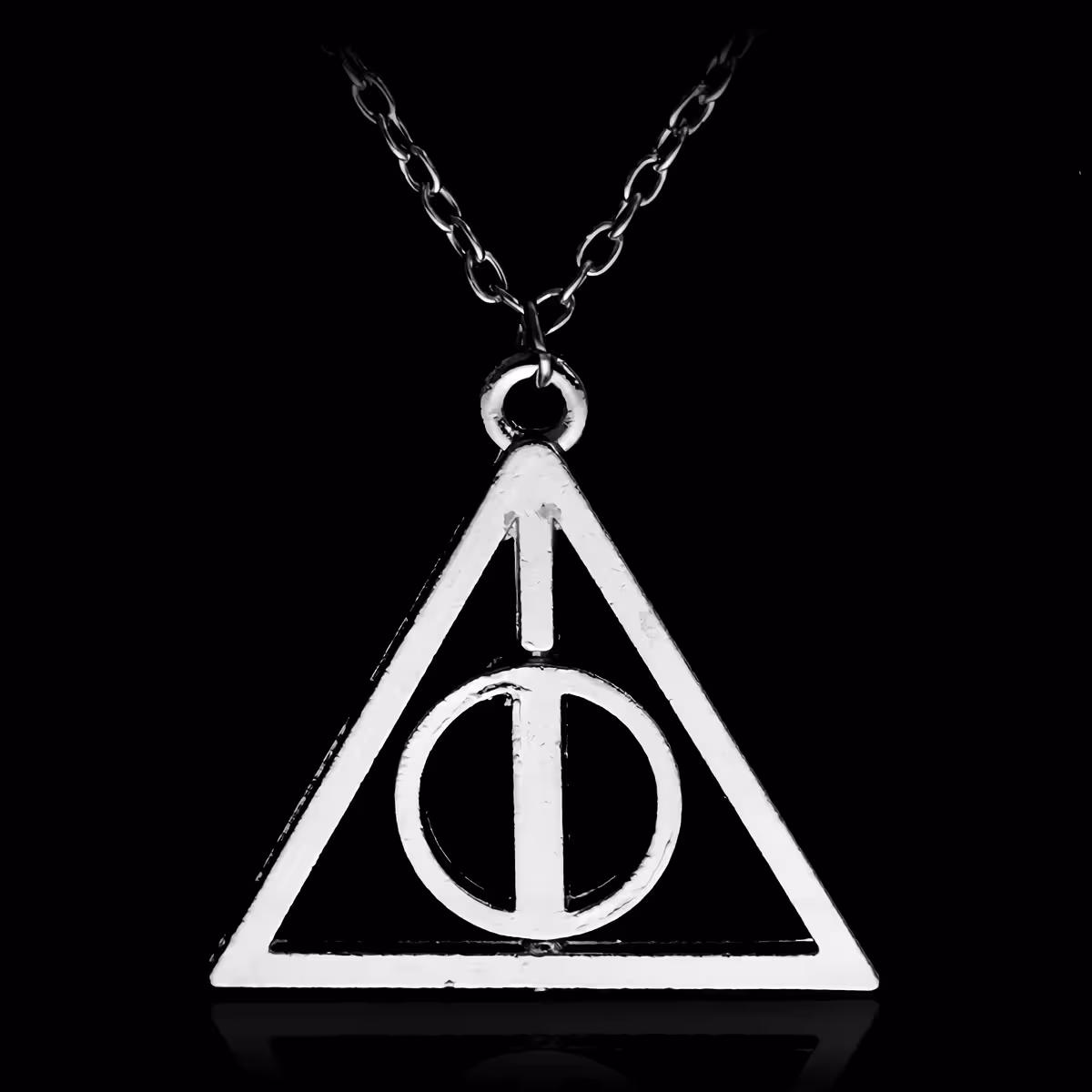 Medalion cu simbol vrăjitoresc – inspirat din Harry Potter Bijuterie fantasy inspirată de lumea magică a lui Harry Potter