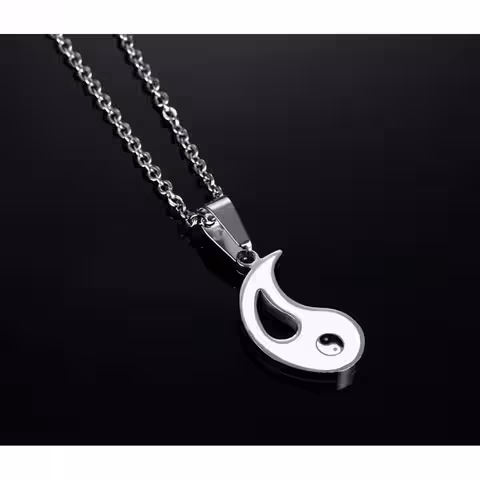 Yin Yang-hänge delat för två personer