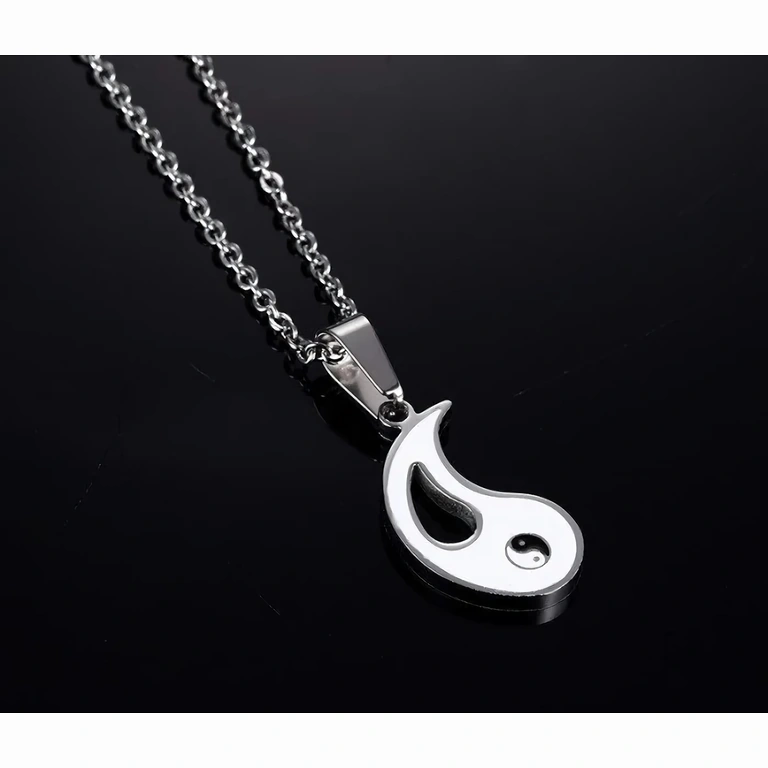 Medalion Yin Yang împărțit pentru două persoane