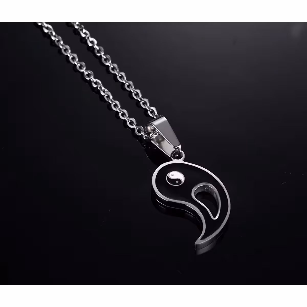 Colier spiritual Yin Yang – stil taoist Bijuterie inspirată din simbolistica taoistă – Yin și Yang
