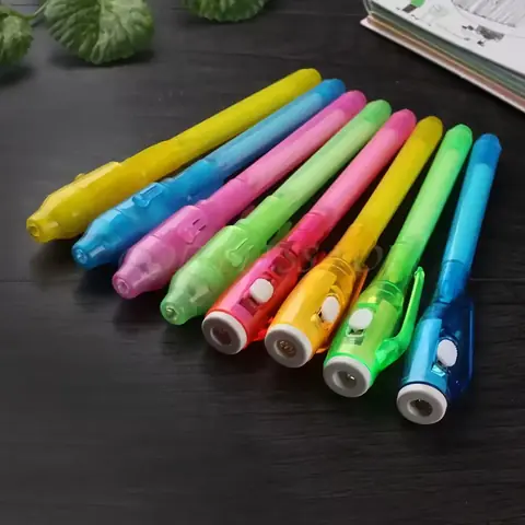 SADA 5 kusů: PERO s neviditelným inkoustem a UV LAMPOU
