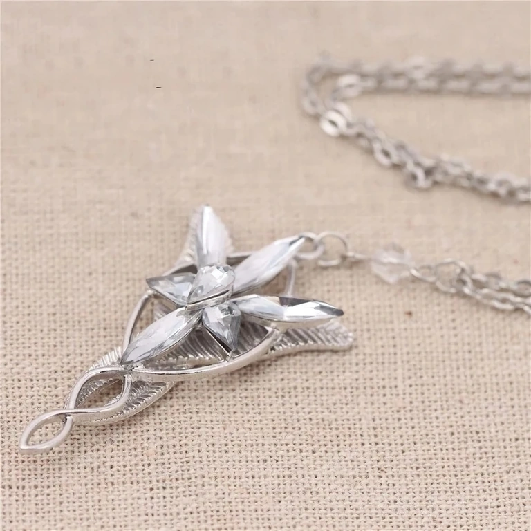 Bijuterie cu tematică elf – colier Arwen din filmul Stăpânul Inelelor