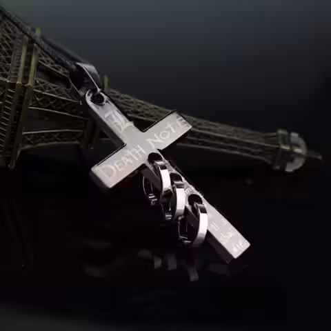 Doplnok s krížom, ideálny pre fanúšikov Death Note
