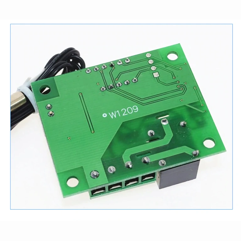 Imagine spate placă termostat cu pini de conexiune