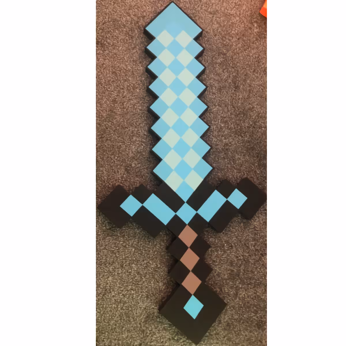 Sabie de jucărie diamant – accesoriu Minecraft Perfectă pentru joacă, cosplay sau decor tematic Minecraft