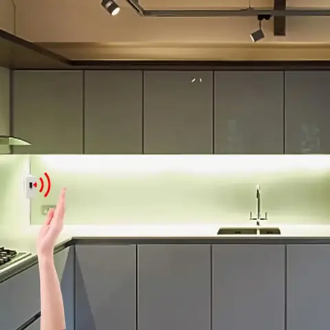 Studená bílá led páska kuchyňský nábytek koupelnová skříňka s pohybovým senzorem 3m 5v USB napájení kvalitní cena