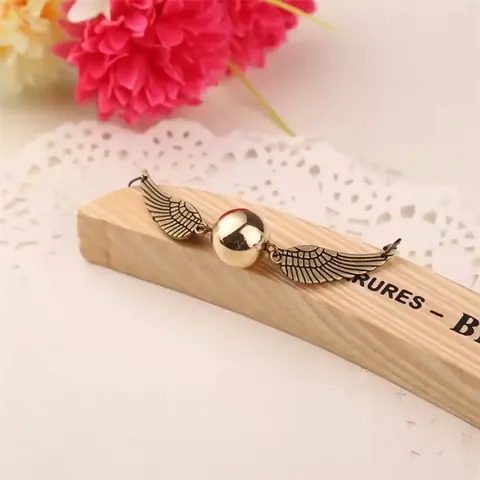 NÁRAMEK Harry Potter Golden Snitch Relikvie smrti Hotoaica ZLATÁ / STŘÍBRNÁ