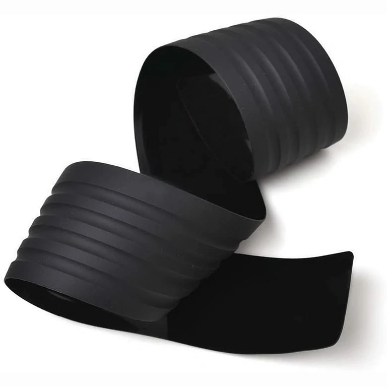 Гумена защитна декорация за ръб на багажника на автомобил