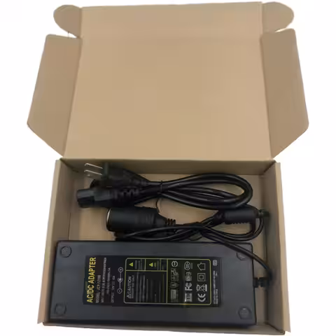 Convertor sursă alimentare 220V AC la 12V DC 10A pentru uz casnic și auto