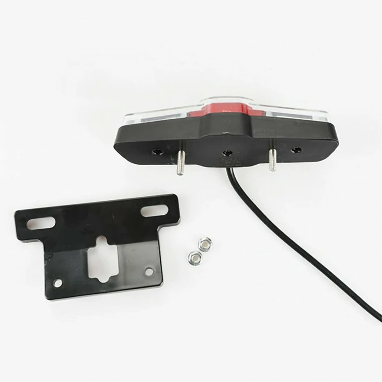 6-жилен кабел: сигнал, позиция, спирачка – пълно осветление за задната част