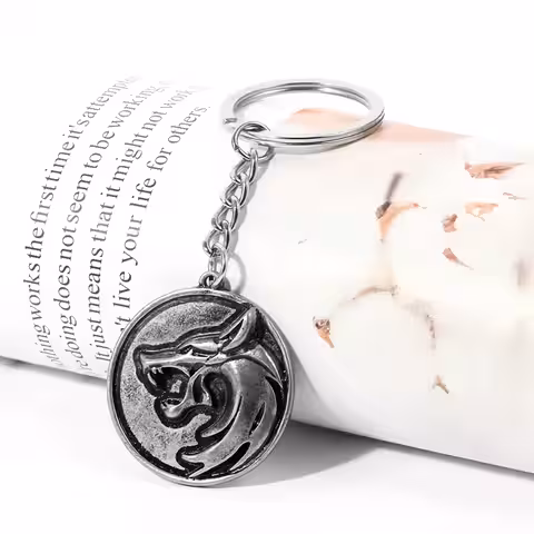 Kedja och nyckelring med The Witcher-vargskalle, antikfinish