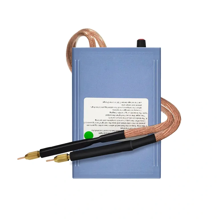 Přenosná jednotka pro svařování pásků Li-Ion baterií