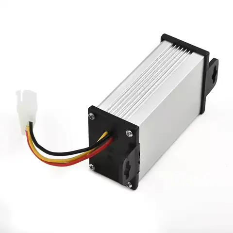 Modul reglare tensiune pentru alimentarea echipamentelor auto sau LED