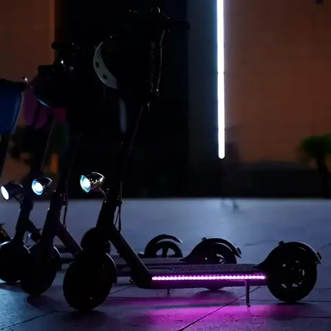 Kit LED compatibil cu trotinete Xiaomi Lumini LED pentru personalizare trotinete Xiaomi