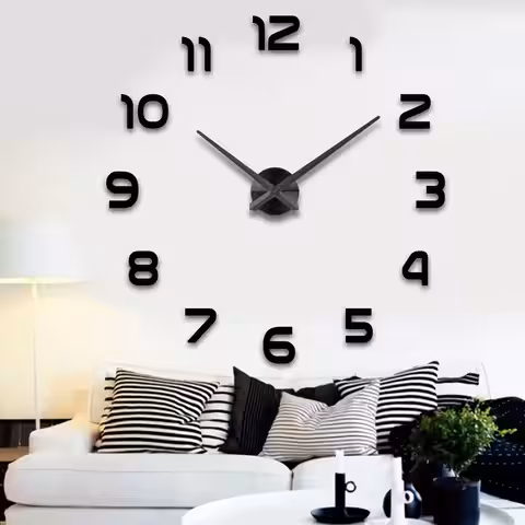 Ceas decorativ cu design rafinat, potrivit în orice cameră