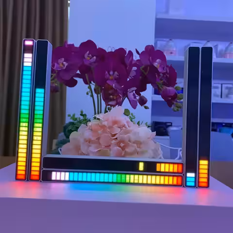 RGB LED-list idealisk för gaming, med ljuseffekter synkade med musik