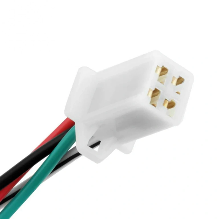 Univerzální spínač s 4 vodiči a 2 klíči pro ATV nebo skútr