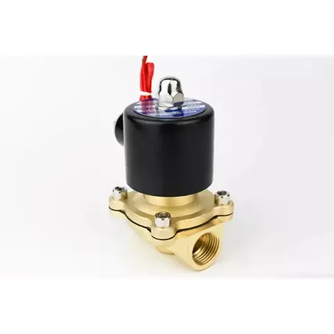 Solenoidový ventil studená teplá voda vzduch 220V závit 1/2 normálně uzavřený
