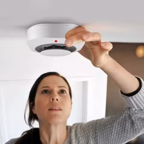 Senzor de fum Smart Home cu alertă sonoră Detector fum cu alarmă puternică și monitorizare prin aplicație