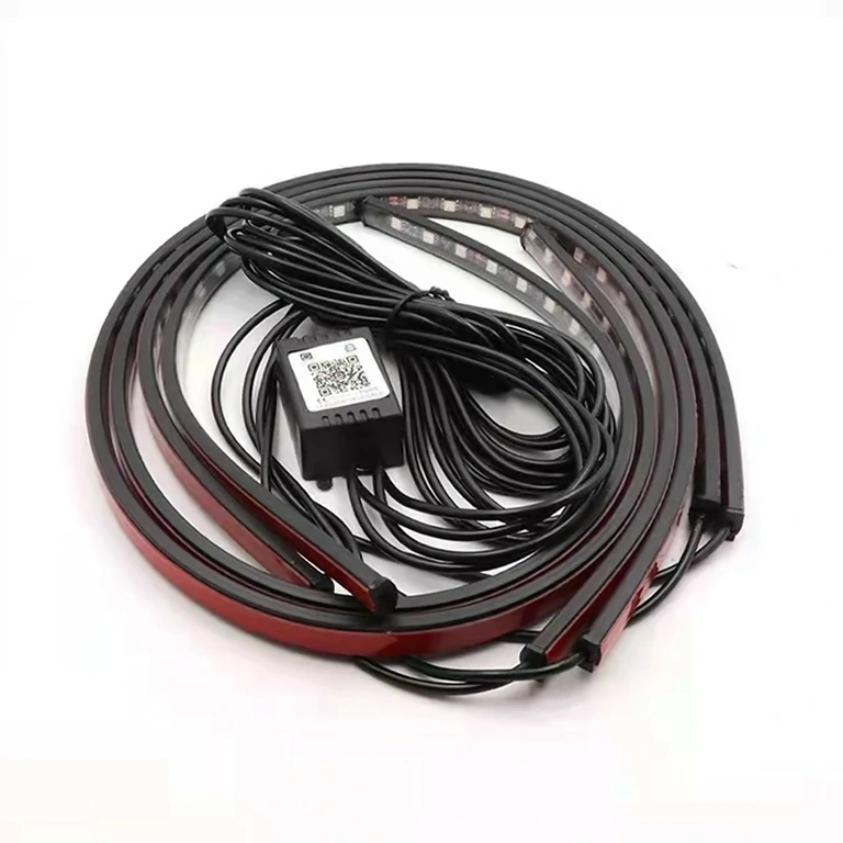 Systém osvětlení s vícebarevnými LED pro auto