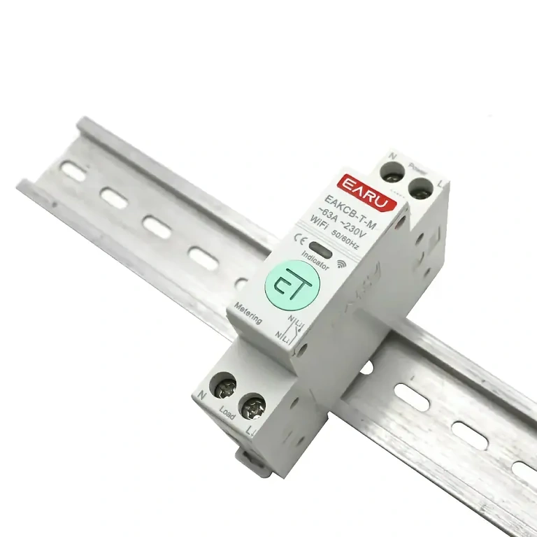 Contor electric WiFi instalat pe șină DIN în panoul electric