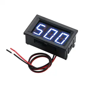 Voltmetru digital pentru măsurarea tensiunii AC 220V cu LED albastru.
