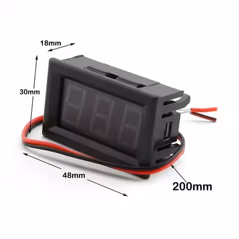 Voltmetru compact pentru panou Voltmetru digital cu dimensiuni compacte, ideal pentru panouri electrice.