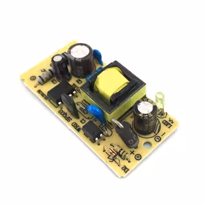 Imagine cu adaptor stabilizat 5V 2A – ieșire constantă și sigură