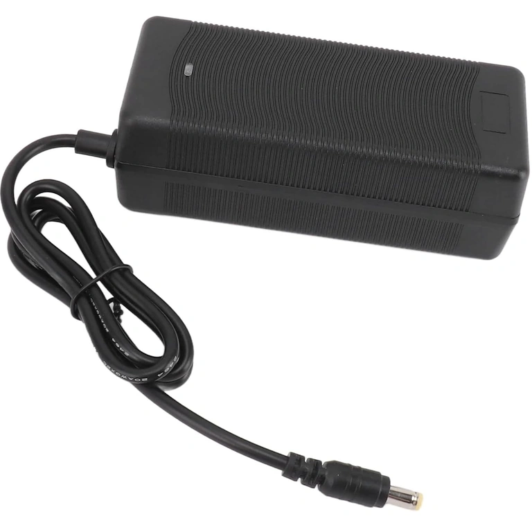 48V–54,6V 2A-laddare för elscooter, e-bike och elcykel med skydd och LED