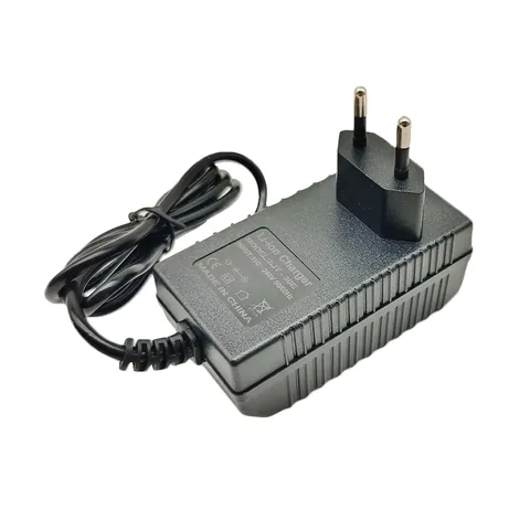 12.6V Li-Ion charger – rear view with 5.5×2.1 mm jack plug for 10.8V battery charging, LED status included