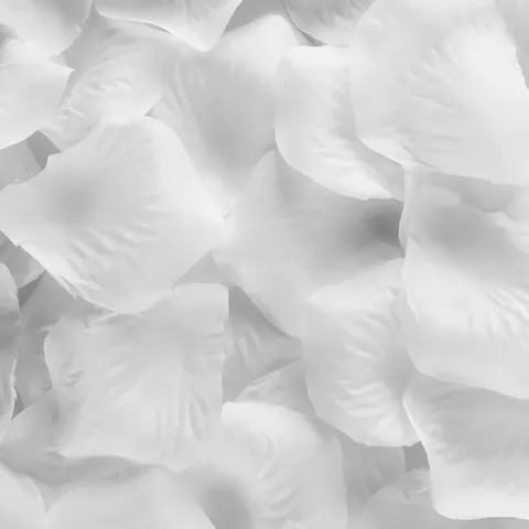 Fehér mesterséges szirom textil anyagból ünnepi dekorhoz