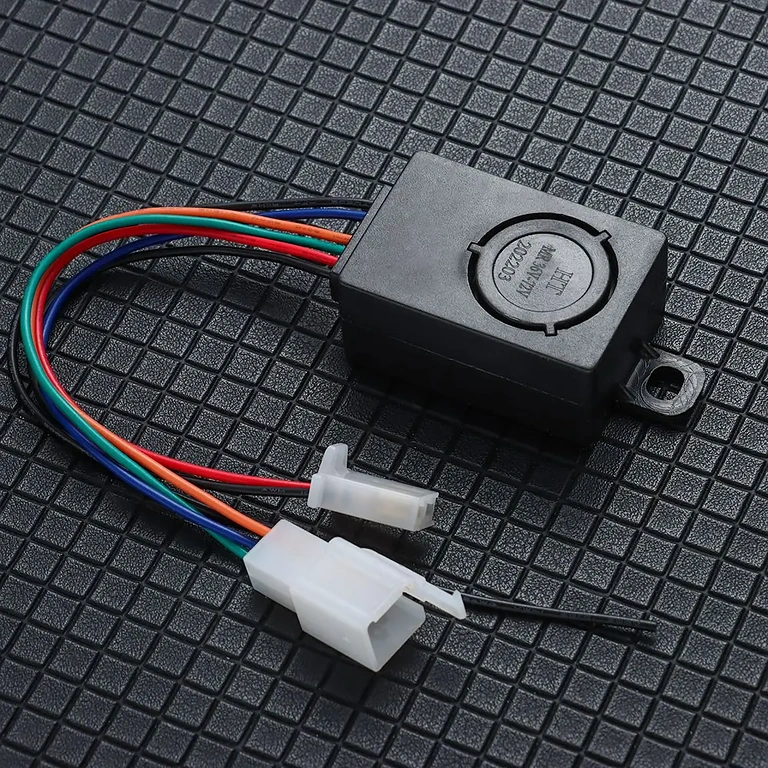 Анти-кражба система за електрически велосипеди, управлявана с дистанционно