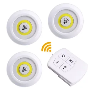 Set de 3 spoturi LED pe baterii AAA pentru iluminat interior cu telecomandă