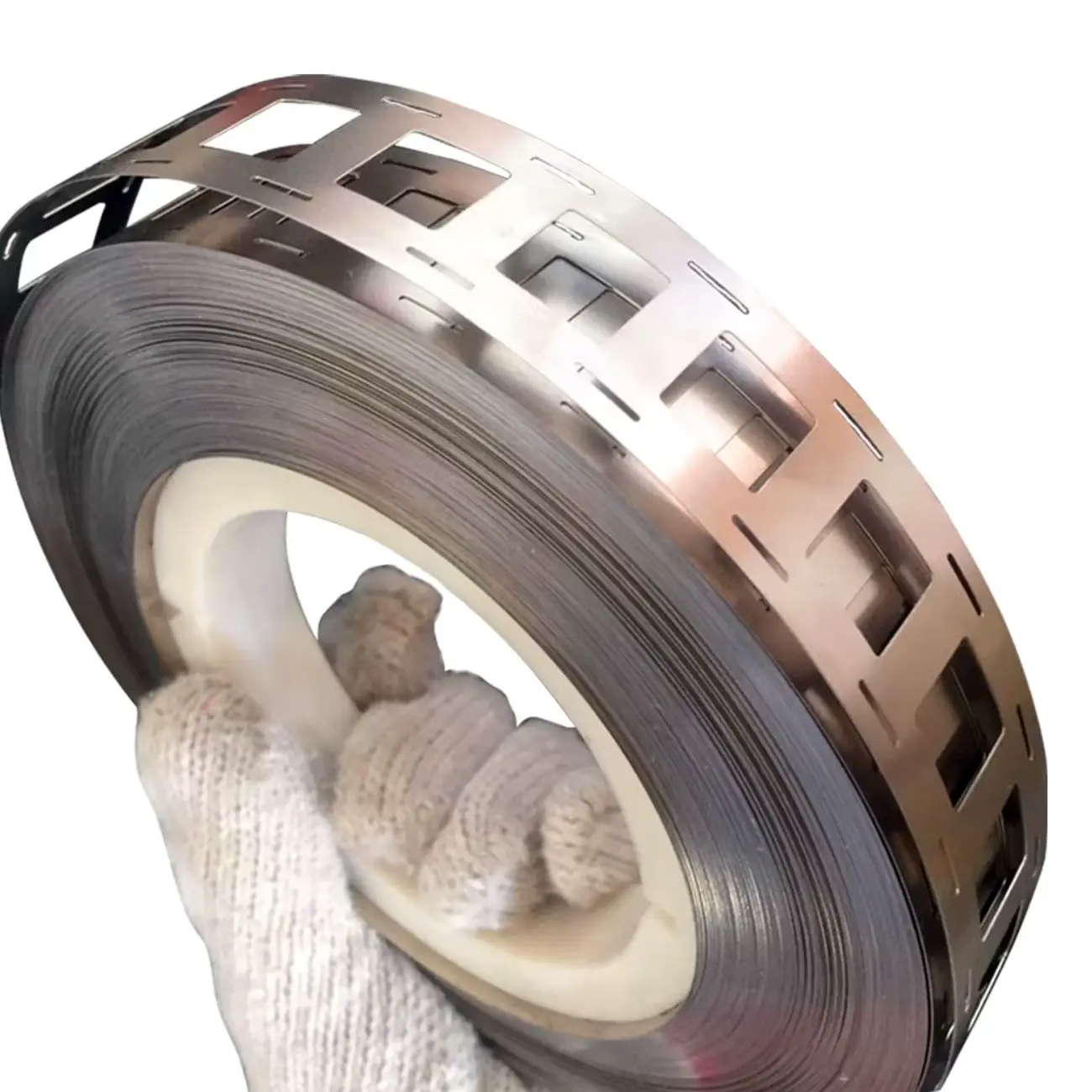 2p-nickel-strip-closeup.webp